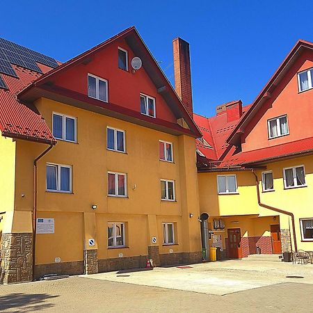 Osrodek Wczasowy Gron Placowka Esterno foto