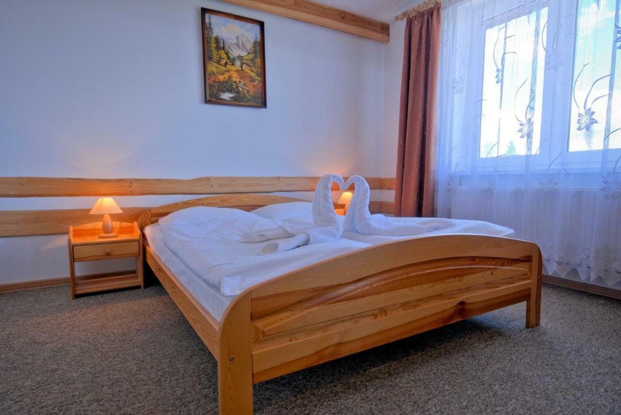 Osrodek Wczasowy Gron Placowka Esterno foto