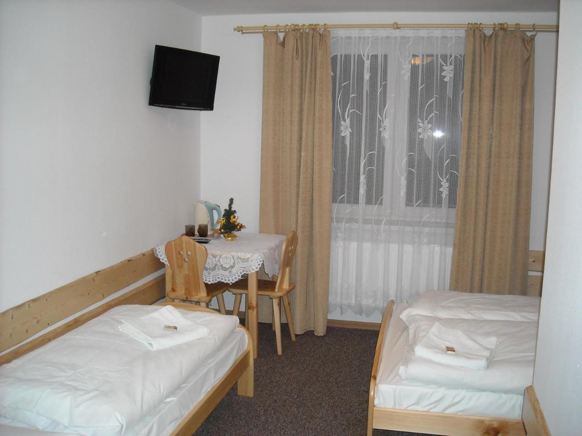 Osrodek Wczasowy Gron Placowka Esterno foto