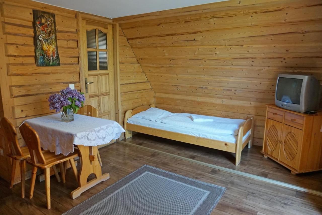 Osrodek Wczasowy Gron Placowka Esterno foto