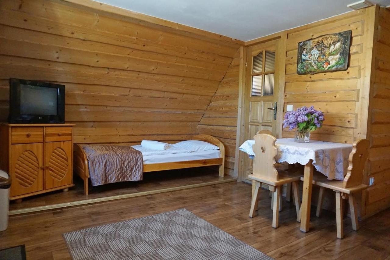 Osrodek Wczasowy Gron Placowka Esterno foto